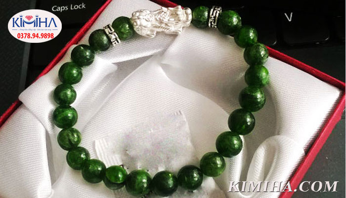 vòng đá diopside 8 ly mix tỳ hưu bạc